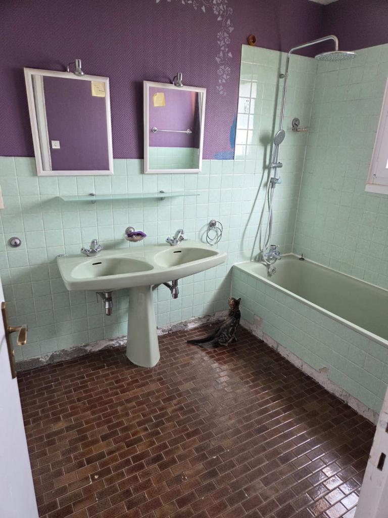 Rénovation complète d'une salle de bain - Avant